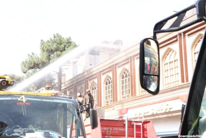 مهار آتش‌سوزی در مارکت قصر هرات ادامه دارد / منابع از خسارات بلند ...