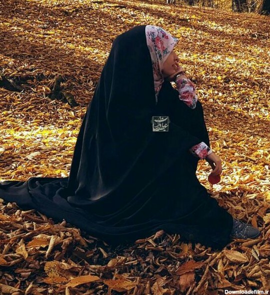 عکس پروفایل دختر چادری در پاییز