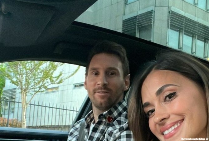 عکس سلفی که همسر مسی کنار فوق ستاره آرژانتینی در ماشین منتشر کرد ...