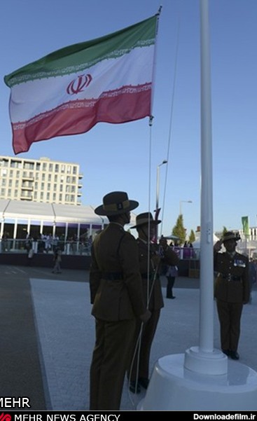 عکس/احترام سربازان انگلیسی به پرچم ایران - جهان نيوز