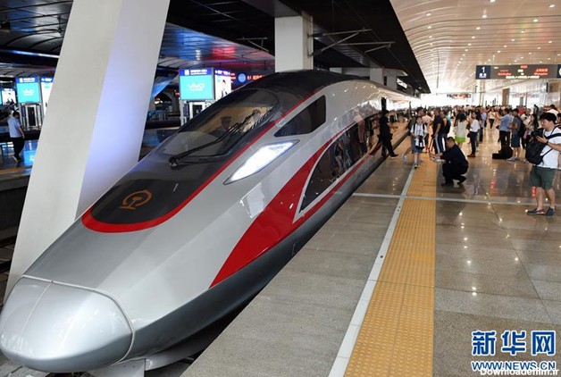 نسل جدید قطار سریع السیر چین به بهره‌برداری رسید - China ...