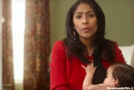 کاندیدای زن درحال شیر دادن به فرزندش در فیلم تبلیغات انتخاباتی اش ...