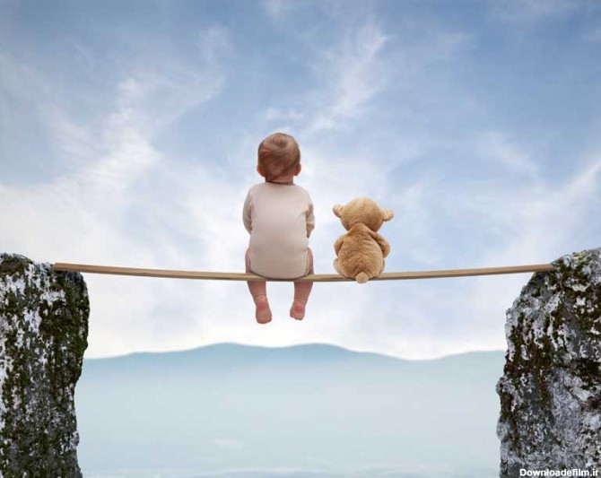 دانلود تصویر باکیفیت نوزاد و خرس عروسکی از پشت | تیک طرح مرجع ...
