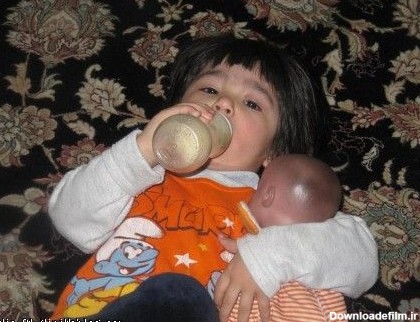 دخترمن آندیا | آندیا جونی در حال شیر خوردن