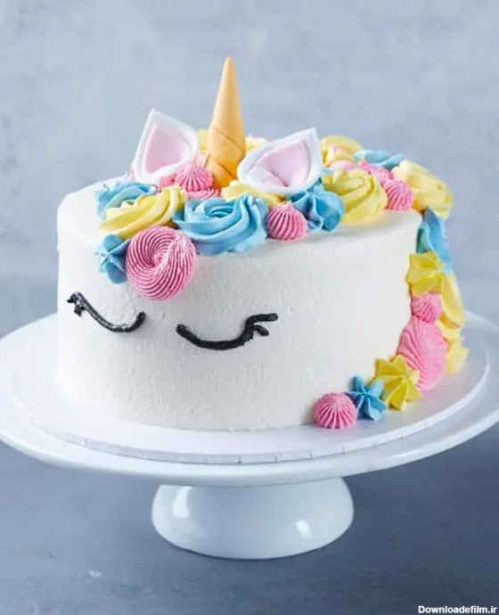 کیک تولد ساده و خوشمزه