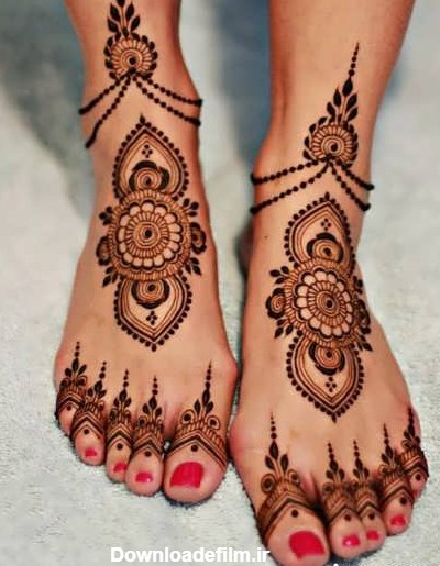 طرح حنا روی پا با انواع خلاقیت های زیبا و متفاوت