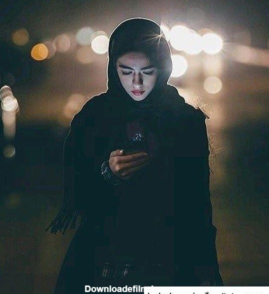 عکس دختر تنها و غمگین در شب ❤️ [ بهترین تصاویر ]