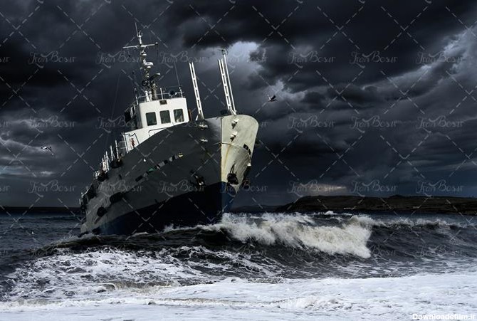 کشتی در دریا ی طوفانی شب - ایران طرح
