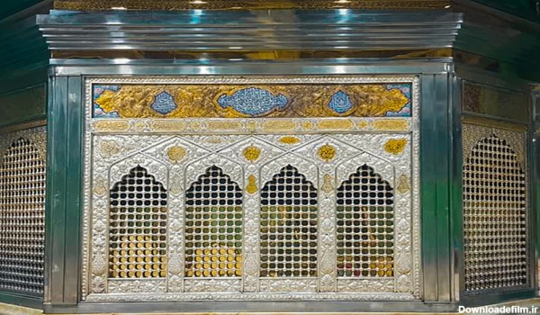 نصب ضریح نزدیک ترین نقطه به قبر مبارک امام حسین (ع)