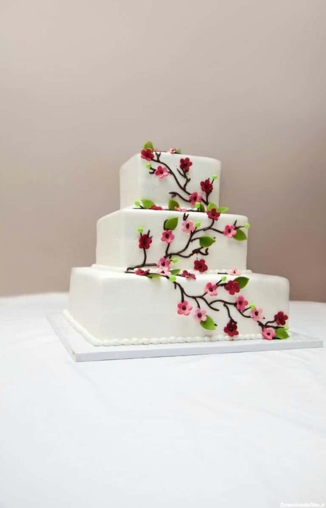 کیک عروسی لاکچری
