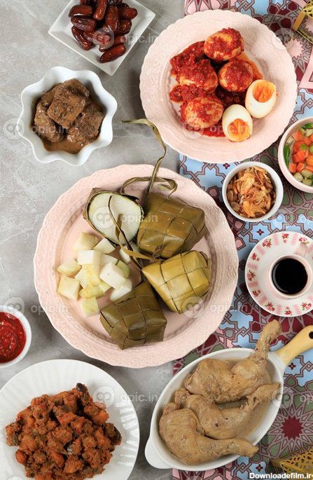 دانلود عکس کتوپات لباران غذای جشن سنتی کیک برنجی | اوپیک