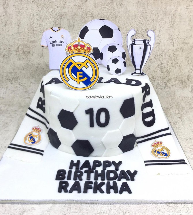 کیک تولد رئال مادرید پسرانه | +21 مدل کیک سفارشی جدید با ارزانترین ...