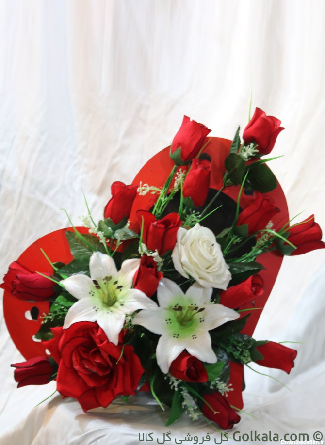 سبد گل رز قرمز و لیلیوم سفید مناسب هدیه | گلفروشی گل کالا ...