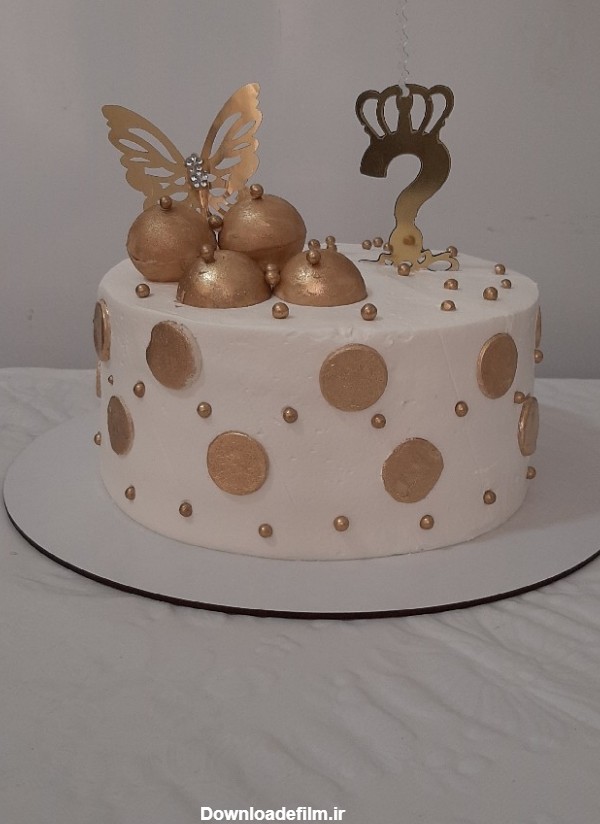 کیک تولد سفارشی با تم طلایی | سرآشپز پاپیون