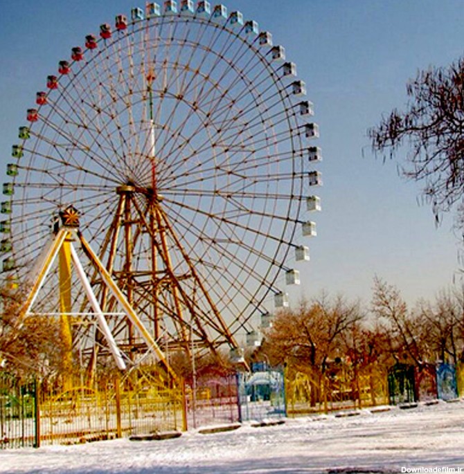 بزرگترین چرخ و فلک خاورمیانه در پارک ملت مشهد