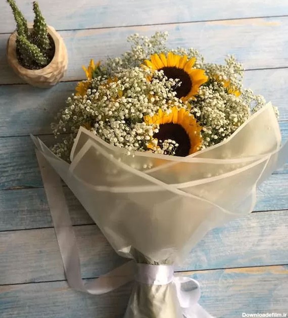 مدل دسته گل زیبا و ساده مناسب برای هدیه دادن - مگسن