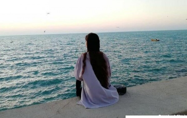 عکس دخترانه لب دریا برای پروفایل ❤️ [ بهترین تصاویر ]