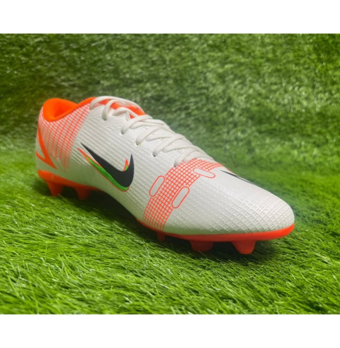 کفش فوتبال مردانه مدل استوک