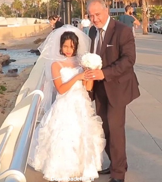 ازدواج مرد مسن با دختر ۱۲ ساله جنجال به پا کرد+عکس
