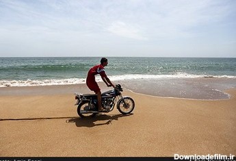 موتورسواری در ساحل چابهار