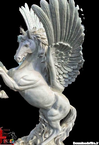 مجسمه اسب بالدار بزرگ فایبرگلاس