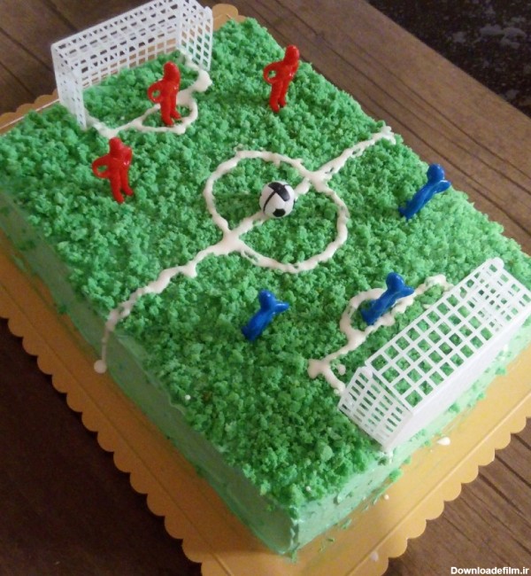 عکس کیک زمین فوتبال