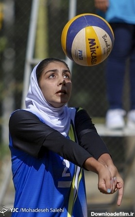 مسابقات والیبال ساحلی زنان اصفهان - تصاوير بزرگ - بهار نیوز