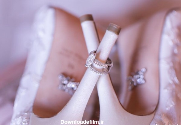 20 سوژه خلاقانه عکاسی با حلقه عروسی | بزمینه
