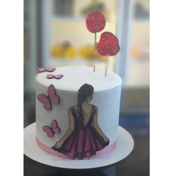 عکس تاپر روی کیک دخترانه