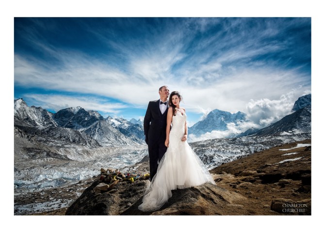 ژست عکس عروس و داماد در برف
