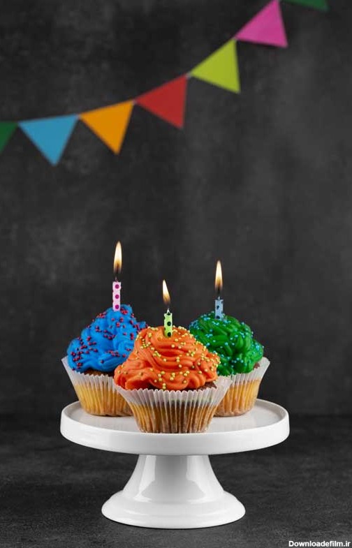 دانلود تصویر باکیفیت کاپ کیک های تولد | تیک طرح مرجع گرافیک ...