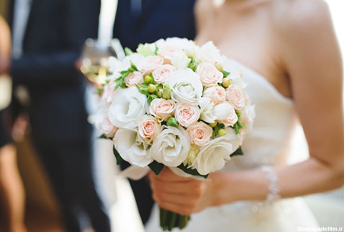 چگونه دسته گل عروسی زیبا و خاصی را برای عروسیتان انتخاب کنید؟