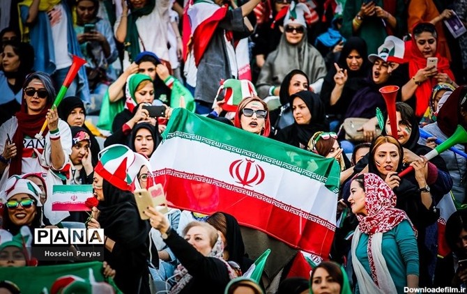 بازی ایران و عراق با حضور تماشاگران و زنان برگزار می‌شود؟