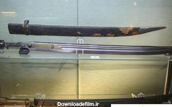 عکس شمشیر حضرت علی در موزه لوور