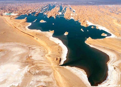 سرانجام آرزوی احداث دریاچه در دل کویر