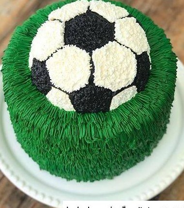 عکس کیک تولد پسرانه زمین فوتبال