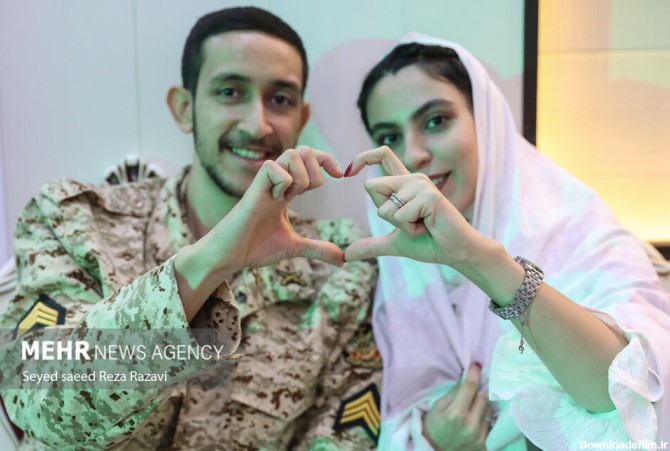 آخرین خبر | عکس های منتخب آذر ماه؛ جشن ازدواج سربازان وظیفه