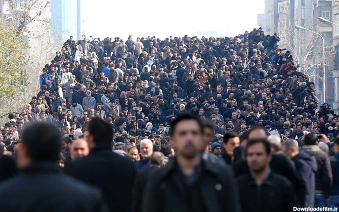 عکس | نمایی متفاوت از انبوه جمعیت امروز تهران بر روی پل کالج | روزنو