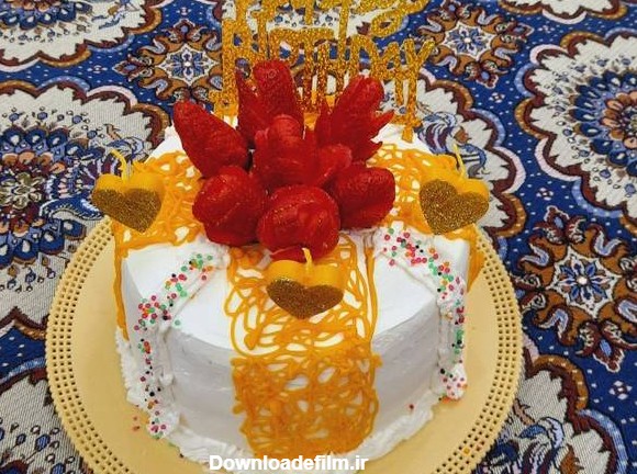 طرز تهیه ایده تزیین کیک تولد ساده و خوشمزه توسط هانیه کاظمی - کوکپد