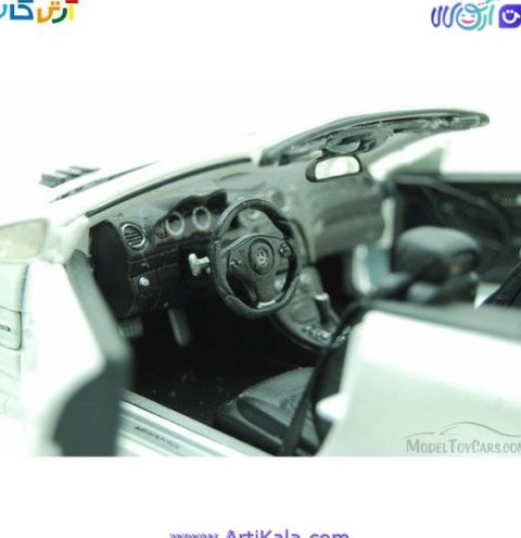 تصویر فرمون و جزئیات ماکت ماشین مرسدس بنز مدل Mercedes-Benz SL63 AMG Convertible 1:18