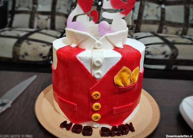 طرز تهیه کیک تولد مردانه ساده و خوشمزه توسط N.S - کوکپد