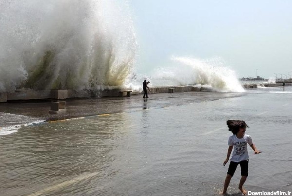 طوفان حاره‌ای ارتفاع موج دریای عمان را به ۳.۵ متر می‌رساند