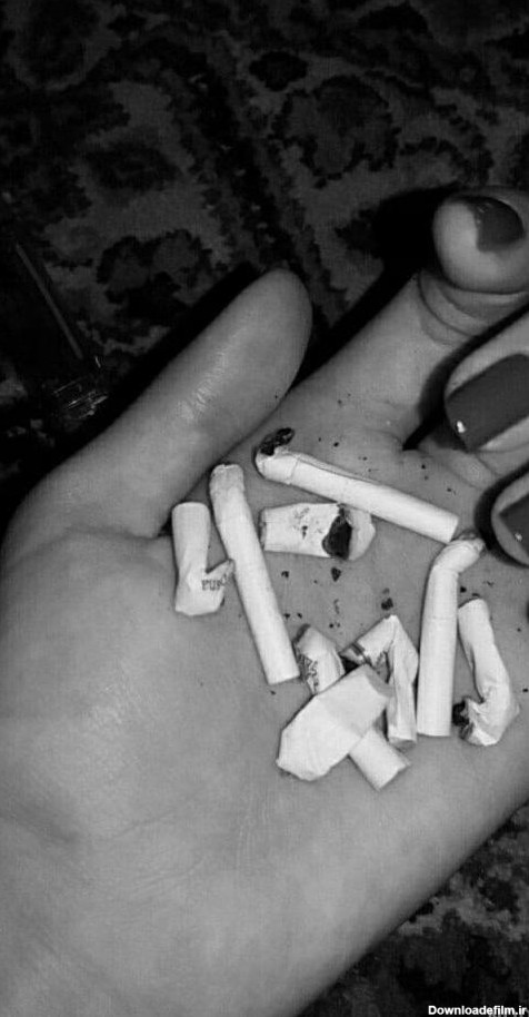 عکس دختر سیگاری فیک