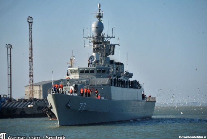 ورود کشتی های نیروی دریایی ایران به ساحل روسیه (عکس)
