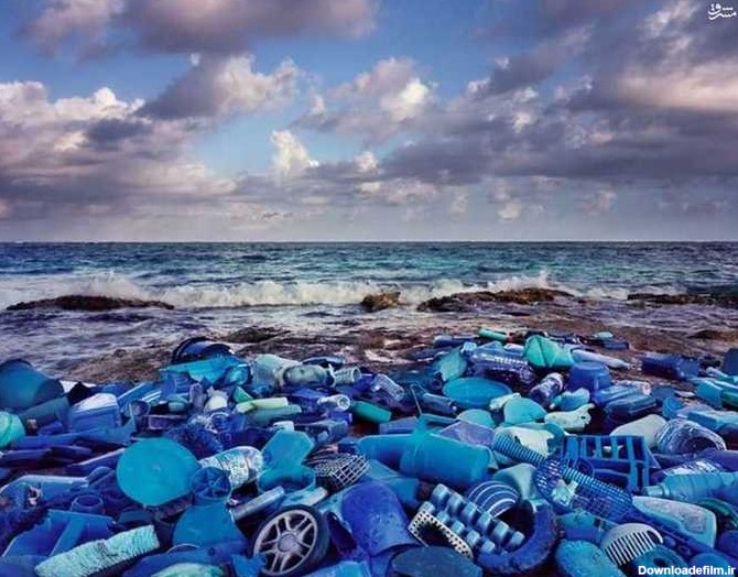 زیباسازی ساحل دریای کارائیب با زباله های ۵۰ کشور جهان +تصاویر