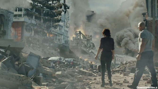 دوئین جانسون در فیلم حادثه ای San Andreas حضور دارد.