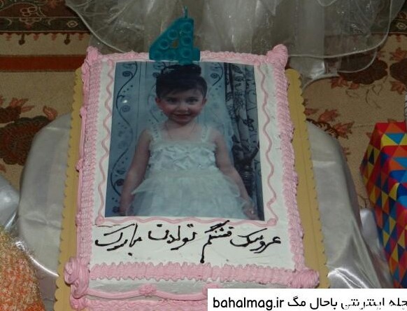 عکس بچه روی کیک