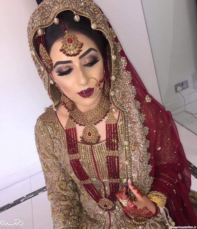 مدل آرایش و میکاپ صورت عروس به سبک هندی جدید 2018