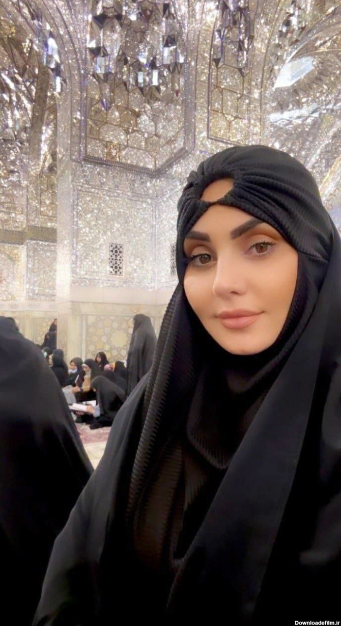 سفر خواننده زن مشهور جمهوری آذربایجان به ایران و حضور در اماکن ...