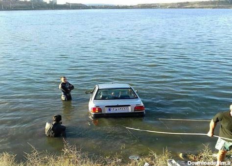 سقوط خودروی پراید به دریاچه شورابیل اردبیل+تصاویر